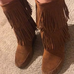 Two Tier Minnetonka Wedge Boots (US 7)